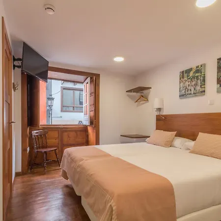 Time Calle Real Bed and breakfast *
